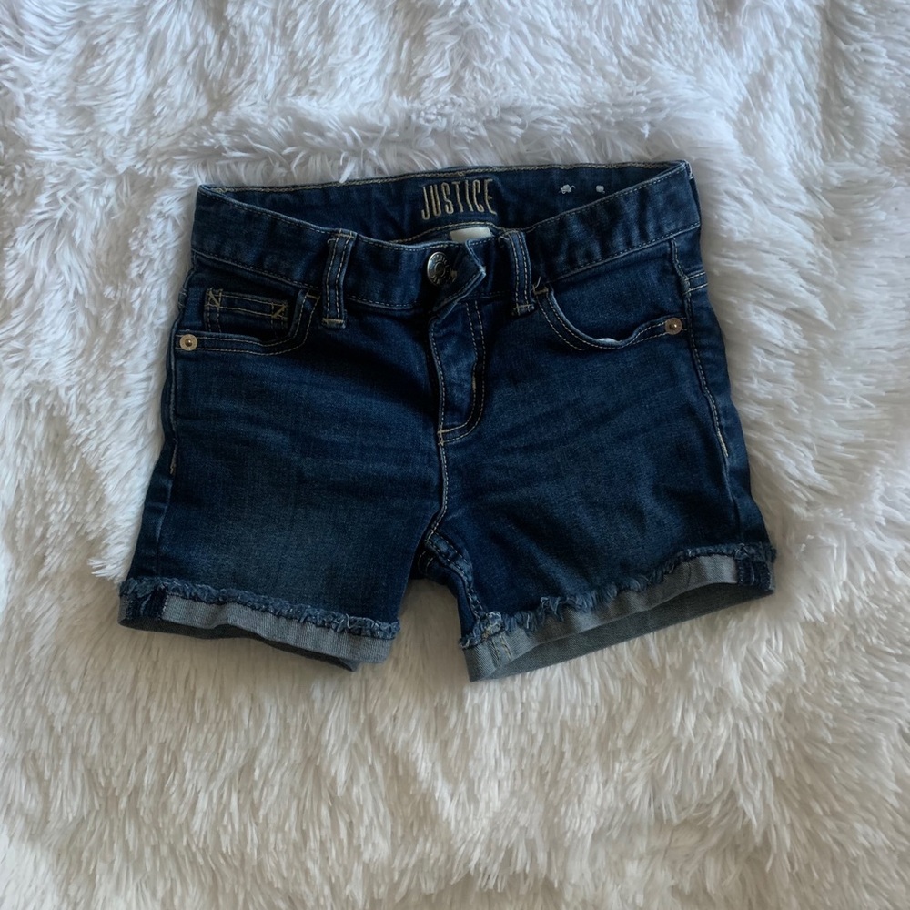 Girl’s shorts
